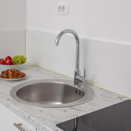 Beachfront Providenca With Free Parking * Makarská