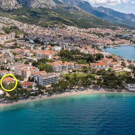 Beachfront Providenca With Free Parking Daire *