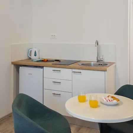 Apartmán Beachfront Providenca With Free Parking