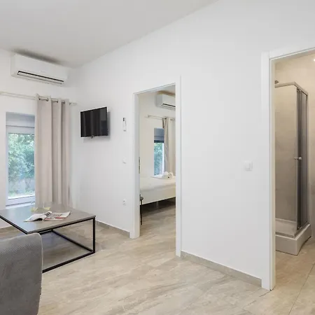 Apartmán Beachfront Providenca With Free Parking