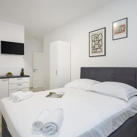 Apartmán Beachfront Providenca With Free Parking Makarská