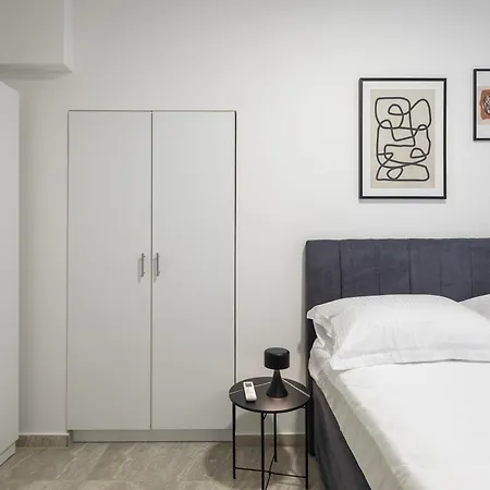 Beachfront Providenca With Free Parking Apartmán Makarská