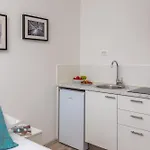 Beachfront Providenca With Free Parking *