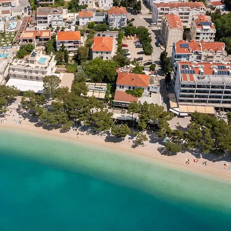 Beachfront Providenca With Free Parking Apartment Makarska