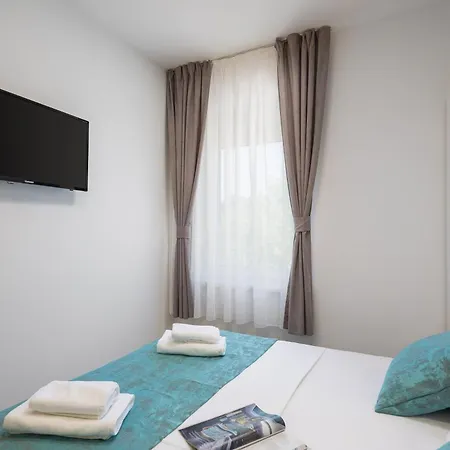 Beachfront Providenca With Free Parking * Makarska